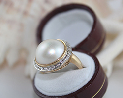 eNews Issue 23 2018 PandaPearls Ring