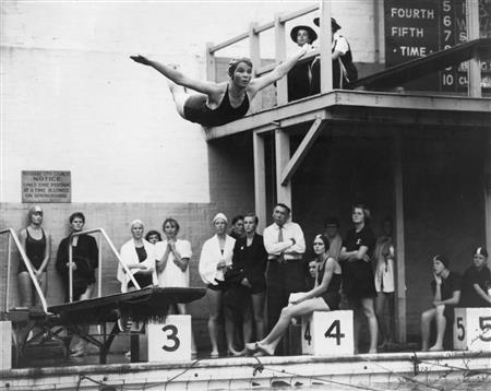 1956 Diving