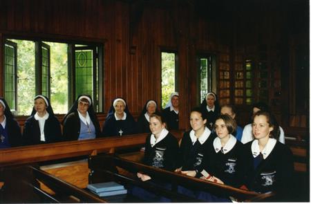 1994 Seniors and Sisters inside Chapel